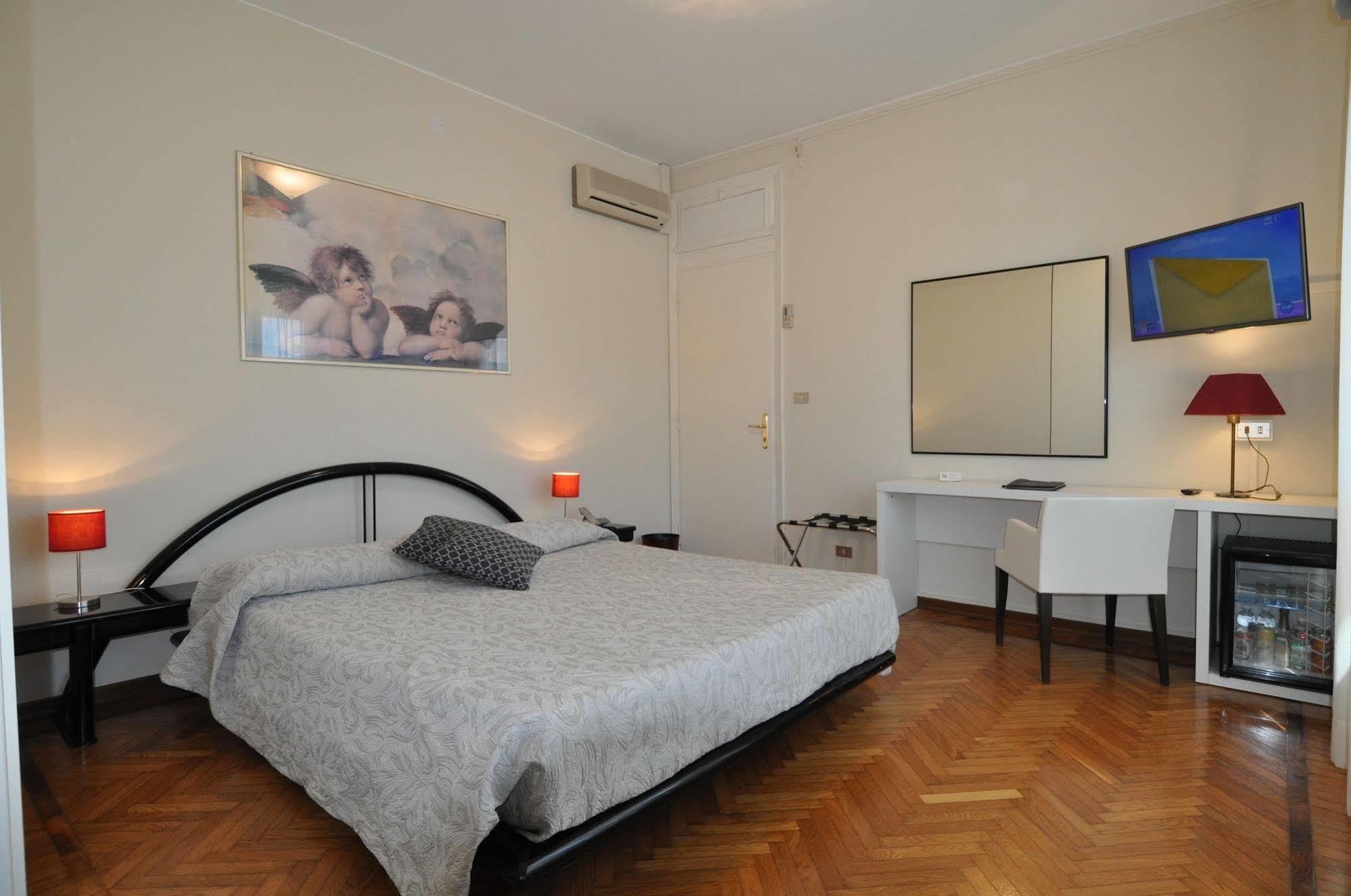 Sole Mare Hotel 3*